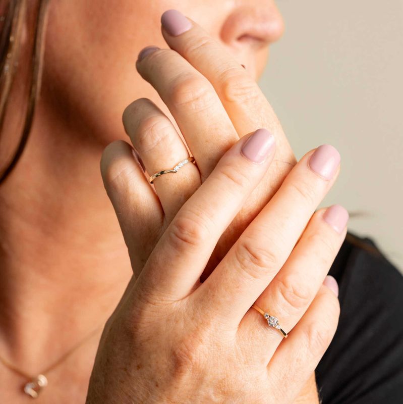 Ring i gull med diamanter 0,02 ct WP